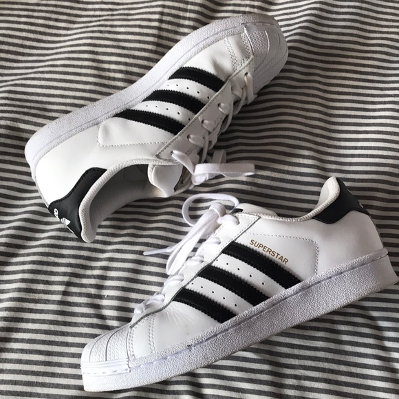 le adidas superstar poshmark donne originale le adidas superstar poshmark donne originale